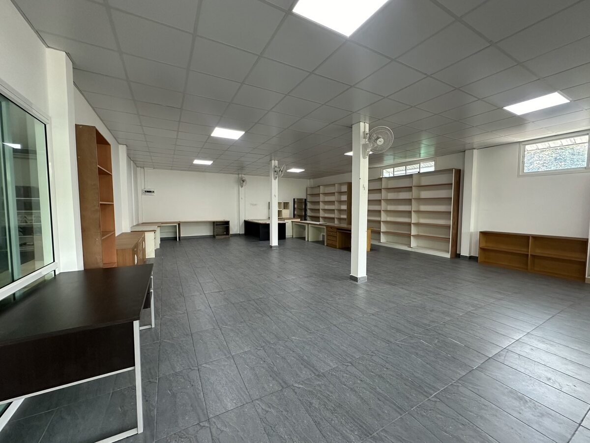 ถนนเฉลิมพระเกียรติ ร.9 ซอย 14