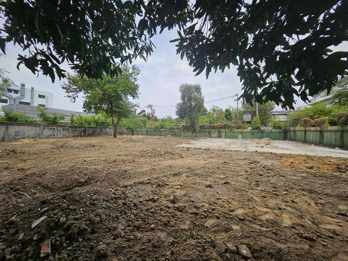 ขายที่ดินซอยสุขุมวิท 101/1 (วชิรธรรมสาทิต 36)