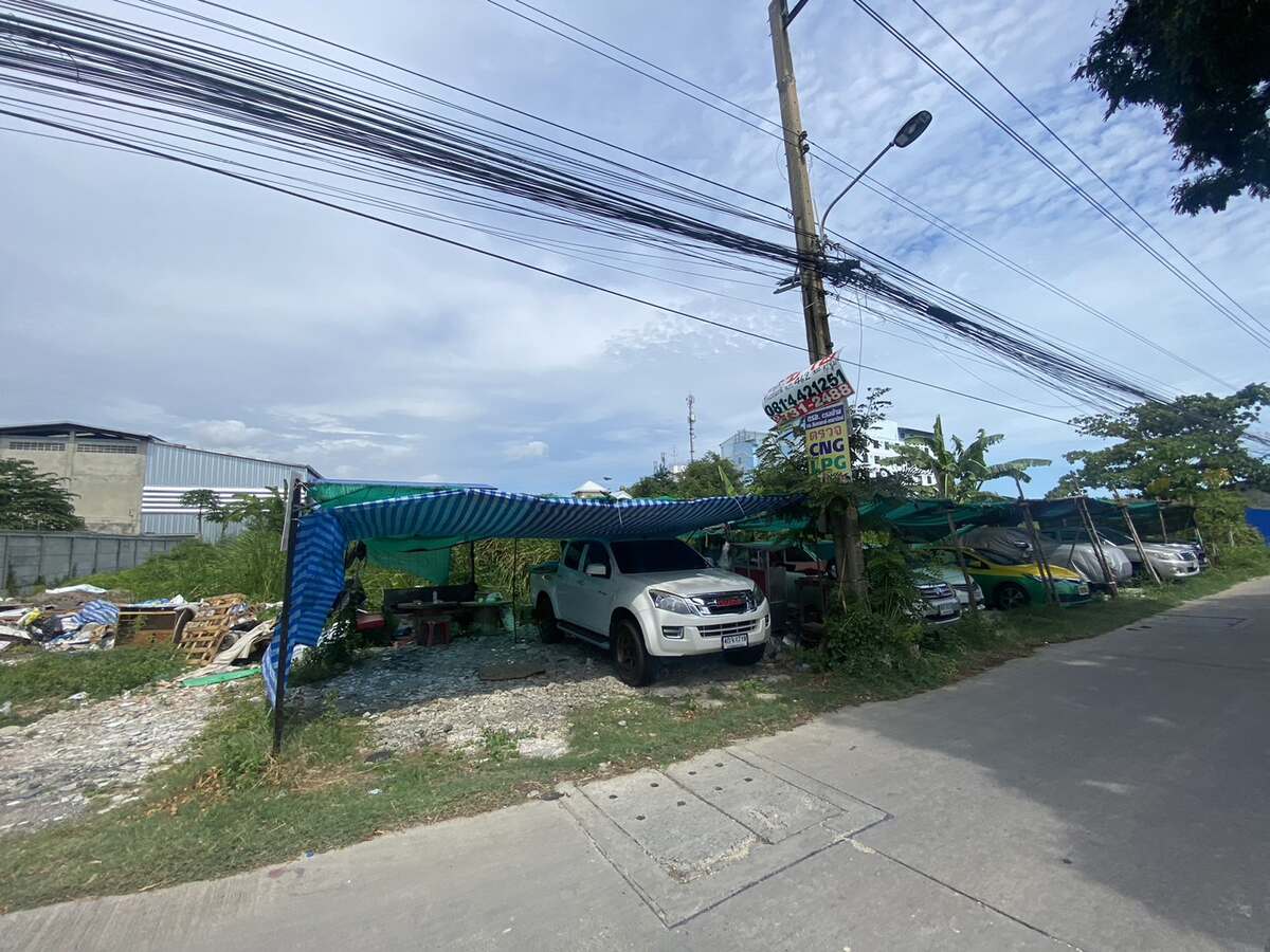 ขายที่ดินถนนเทพารักษ์ (ซอยภัทรนิเวศ)