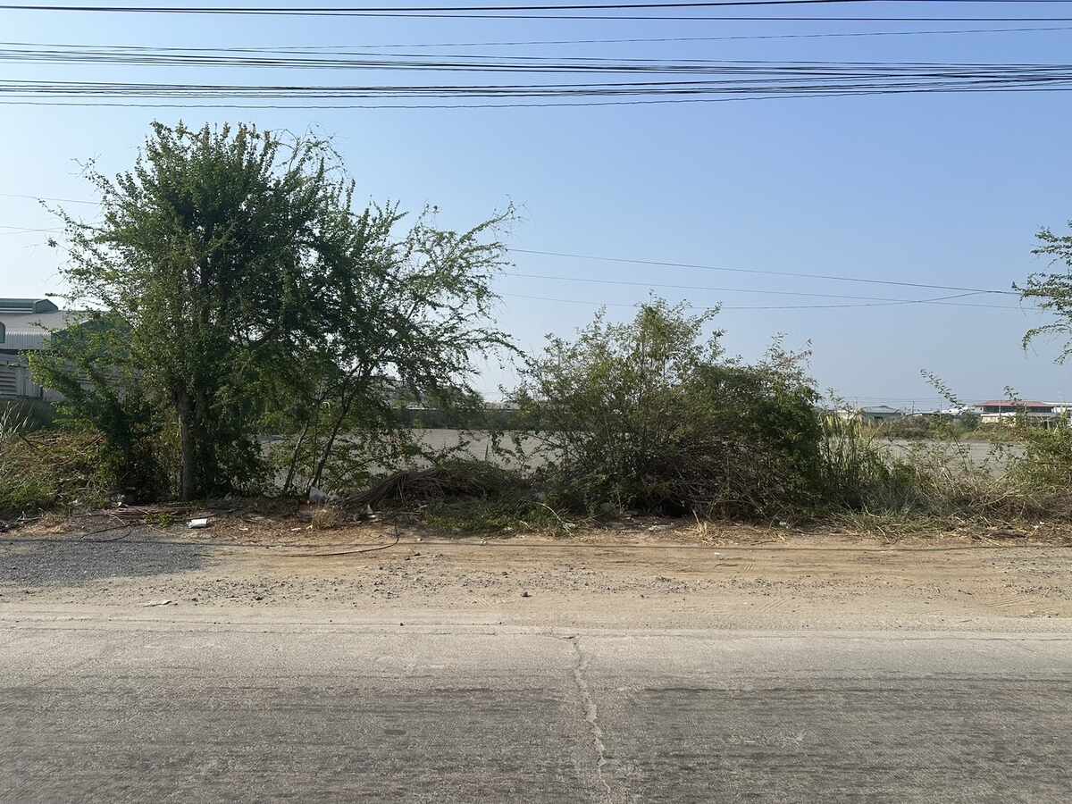 ขายที่ดินซอยกาญจนพันธ์ 4-0-4.2 ไร่