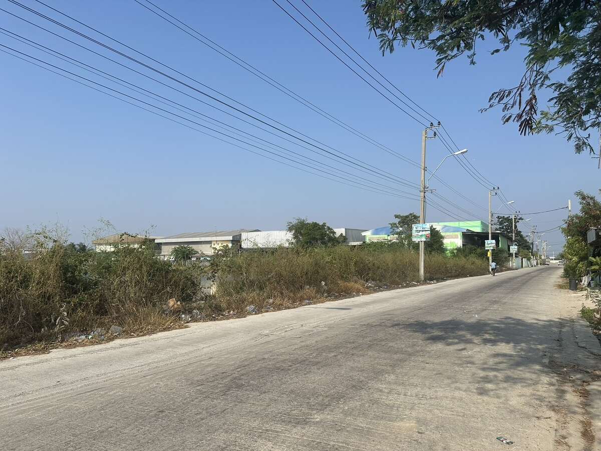 ขายที่ดินติดถนนเทพารักษ์ บางพลี จ.สมุทรปราการ เนื้อที่ 5 ไร่