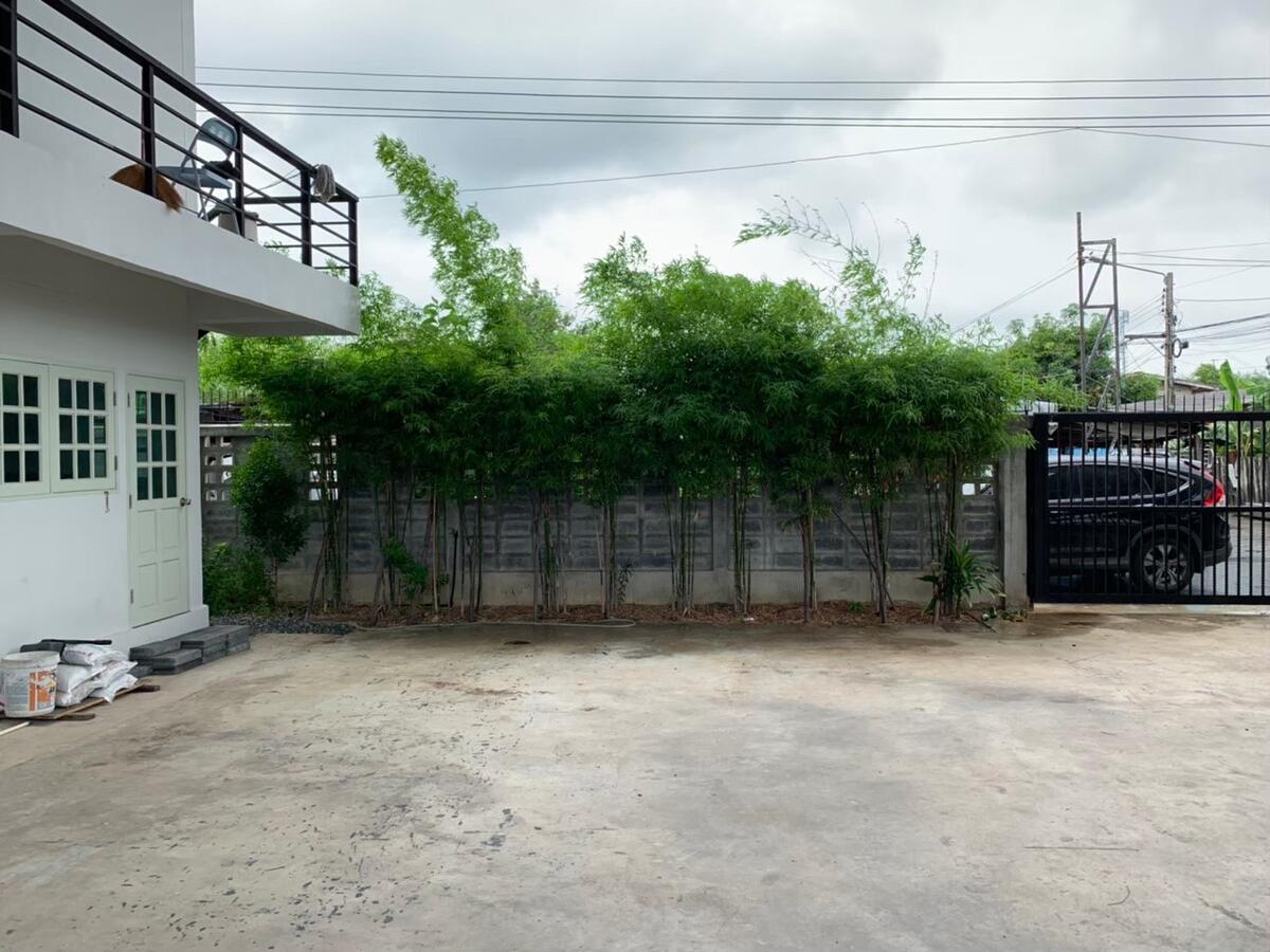 ขายโกดังพร้อมที่พักอาศัย 2 ชั้น 130 ตร.ว. 296 ตร.ม.ซอยบางปู