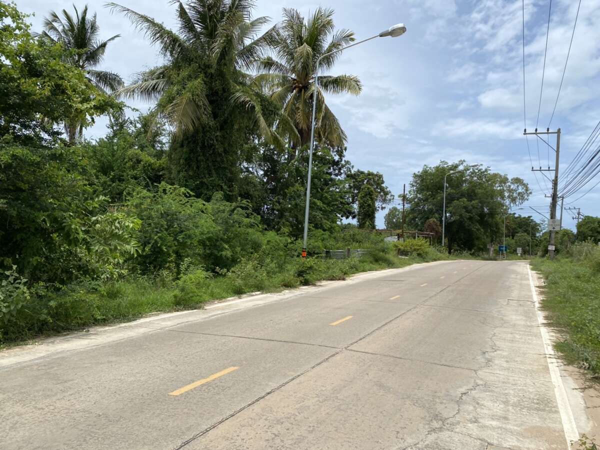 Land for sale – Cha-Am, Phetchaburi 12-0-77 Rai
